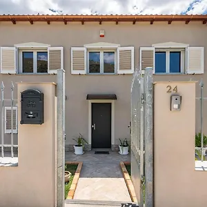 Chiara Solanas Appartamento Solanas (Cagliari)